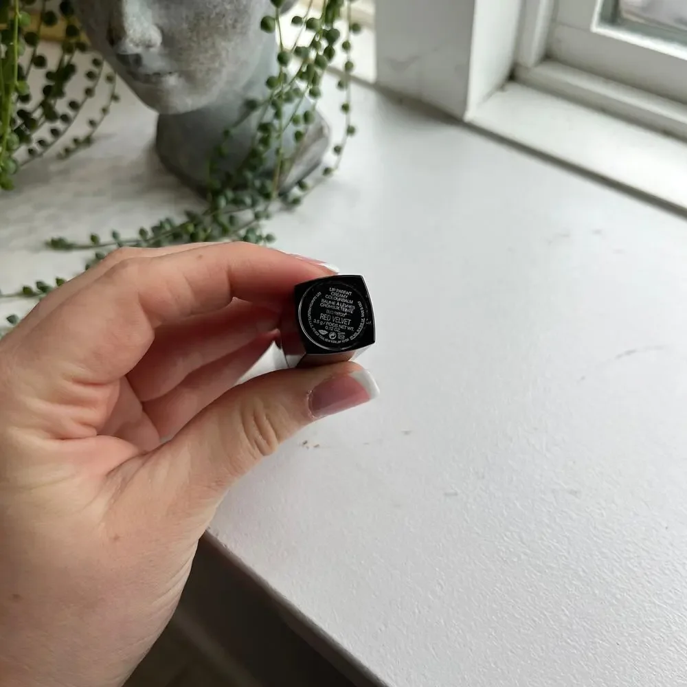 NEW Laura Mercier Lip Parfait Creamy Colorbalm Lipstick in Red Velvet